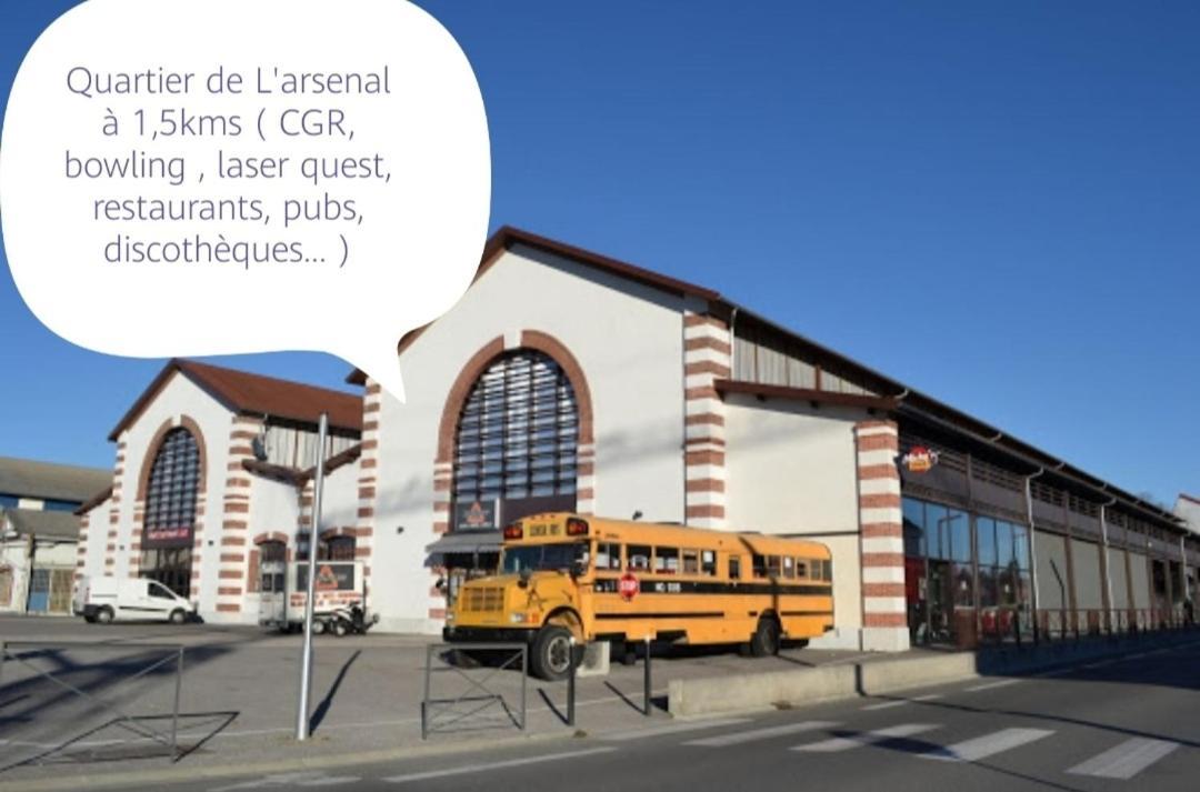 L'Appartement 7 - Centre Ville-Parking-Tv-Wifi Tarbes Buitenkant foto